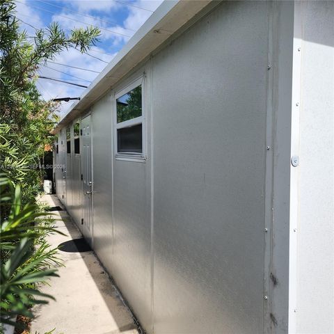 21200 NW 29th Ave, Miami Gardens, FL 33056