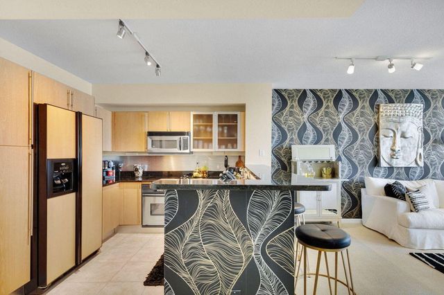 1551 N Flagler Drive 804, West Palm Beach, FL 33401