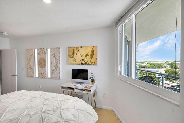1551 N Flagler Drive 804, West Palm Beach, FL 33401