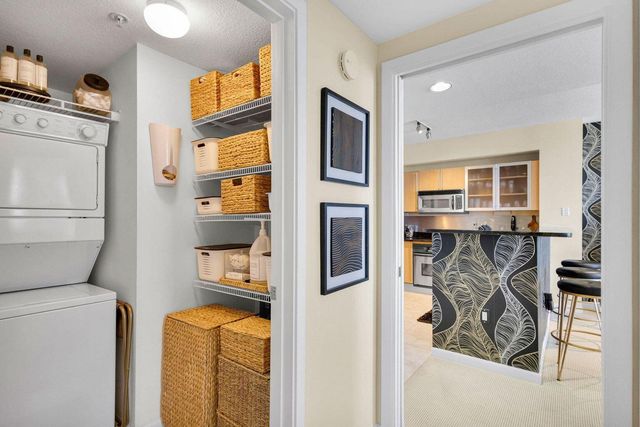 1551 N Flagler Drive 804, West Palm Beach, FL 33401