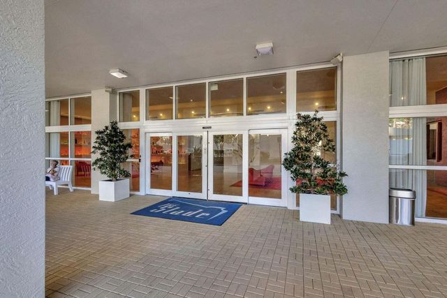 1551 N Flagler Drive 804, West Palm Beach, FL 33401