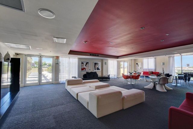 1551 N Flagler Drive 804, West Palm Beach, FL 33401