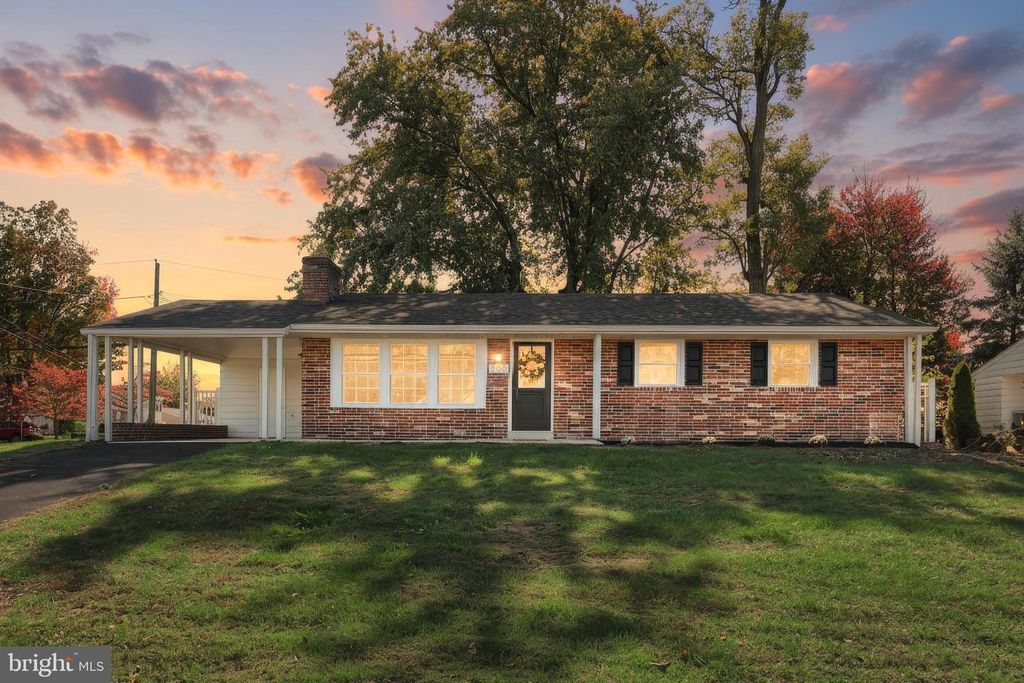 200 W MAIN STREET, Shiremanstown, PA 17011