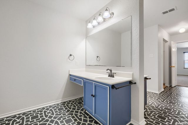 249 Hinge, Cibolo, TX 78108