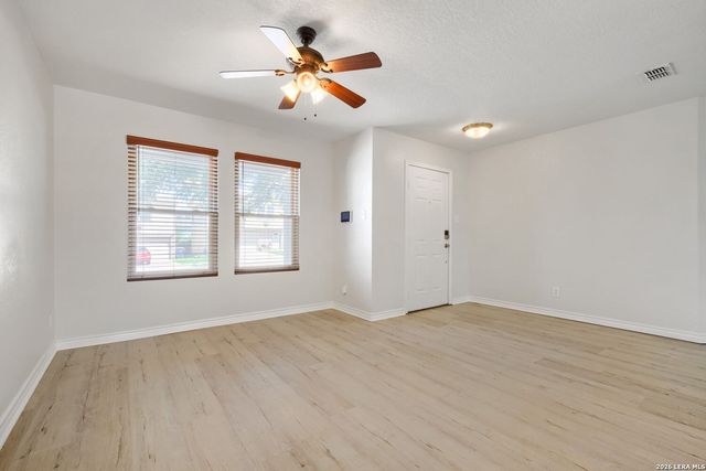 249 Hinge, Cibolo, TX 78108