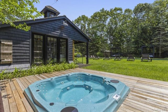 90 Denise Street, Sag Harbor, NY 11963