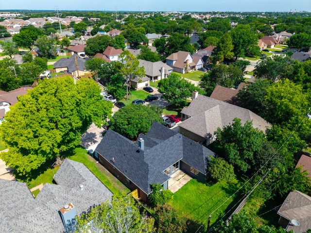 6105 Meadowside Trail, Arlington, TX 76017