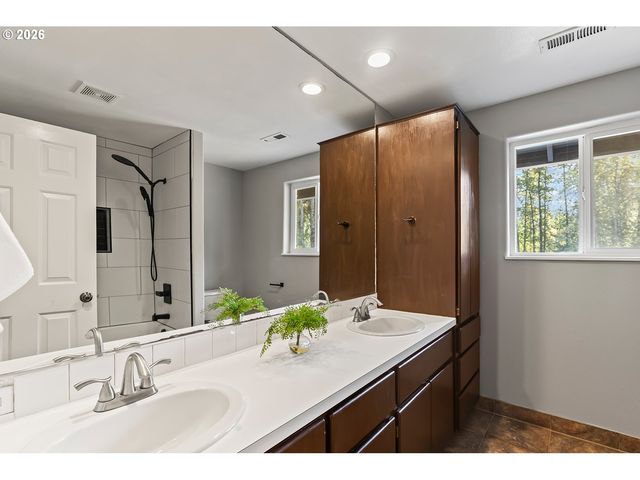 24409 Ne STEGERT Dr, Battle Ground, WA 98604