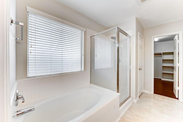 14914 Forest Enclave Lane, Houston, TX 77068