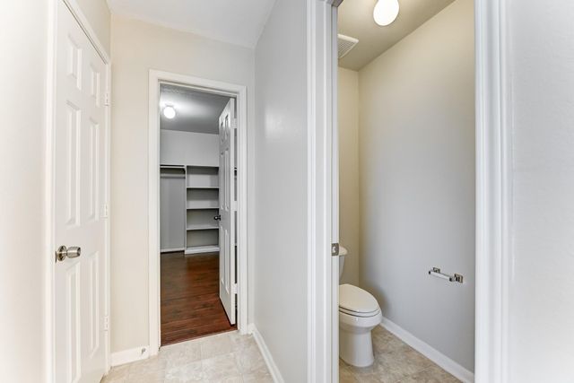 14914 Forest Enclave Lane, Houston, TX 77068