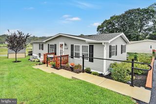 13 FORSYNTHIA LN, Glenmoore, PA 19343