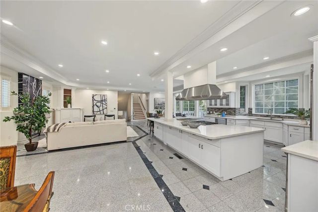 16150 Peterson Drive, Whittier, CA 90605