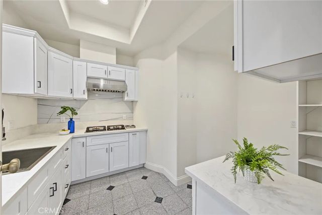 16150 Peterson Drive, Whittier, CA 90605