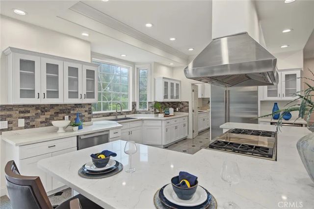16150 Peterson Drive, Whittier, CA 90605