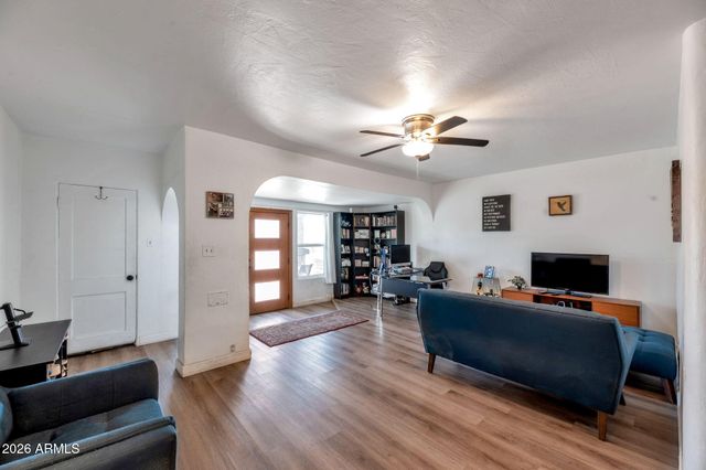 1505 E WILLETTA Street, Phoenix, AZ 85006