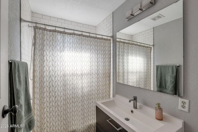1505 E WILLETTA Street, Phoenix, AZ 85006