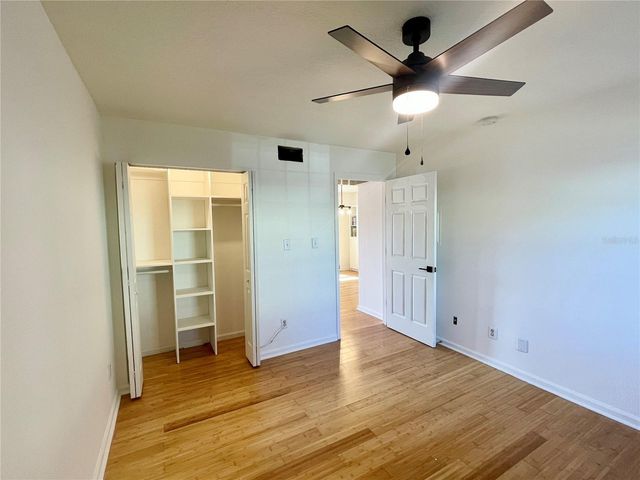 118 POMPANO DRIVE SE B, St Petersburg, FL 33705