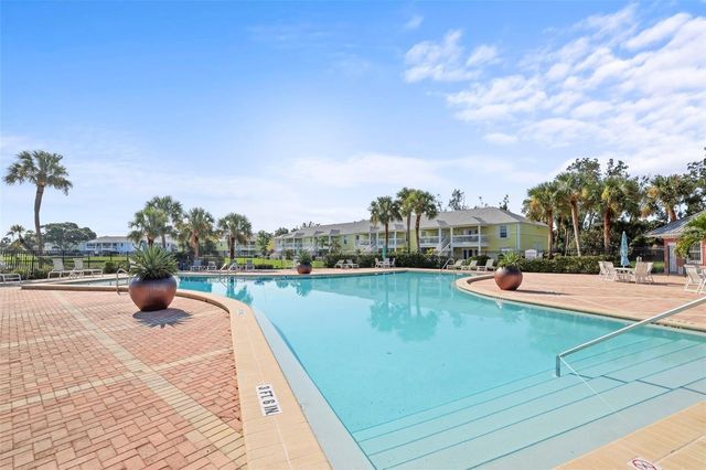 118 POMPANO DRIVE SE B, St Petersburg, FL 33705