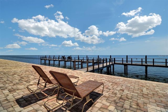 118 POMPANO DRIVE SE B, St Petersburg, FL 33705