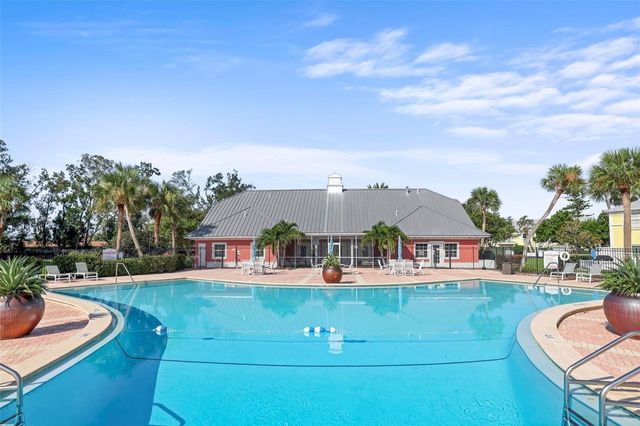 118 POMPANO DRIVE SE B, St Petersburg, FL 33705