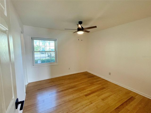 118 POMPANO DRIVE SE B, St Petersburg, FL 33705