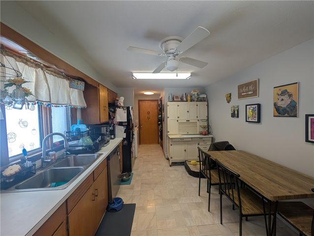 690 South Avenue, Bradford Town, PA 16701