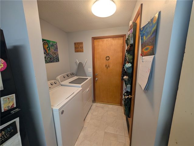 690 South Avenue, Bradford Town, PA 16701