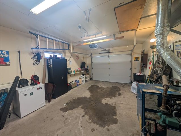 690 South Avenue, Bradford Town, PA 16701