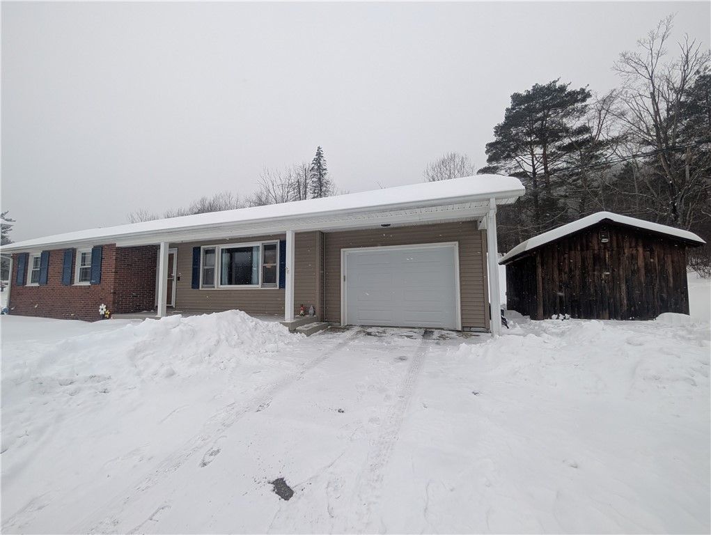 690 South Avenue, Bradford Town, PA 16701