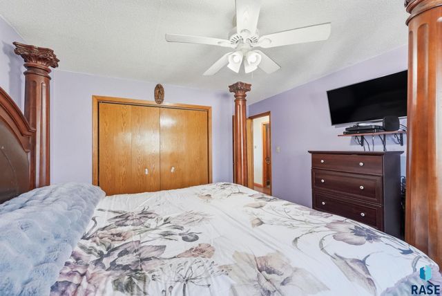 26574 466th Ave Avenue, Sioux Falls, SD 57106
