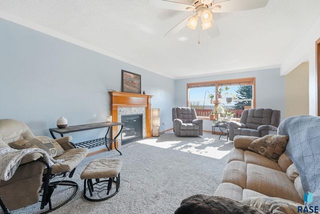 26574 466th Ave Avenue, Sioux Falls, SD 57106