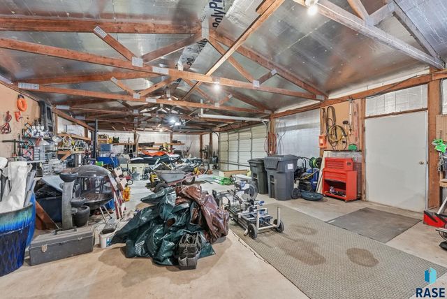 26574 466th Ave Avenue, Sioux Falls, SD 57106