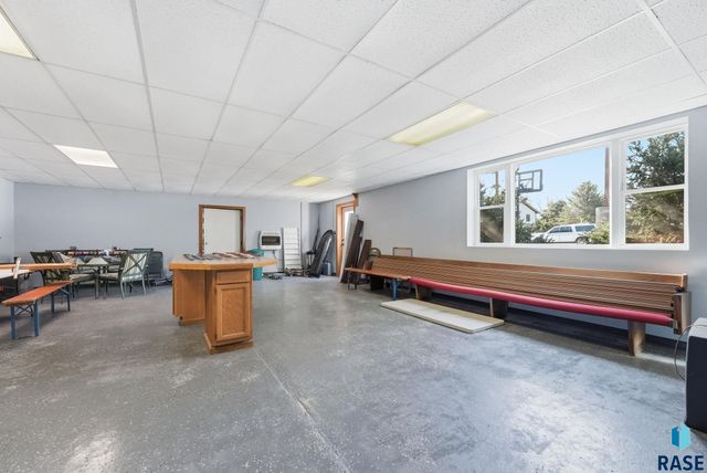 26574 466th Ave Avenue, Sioux Falls, SD 57106