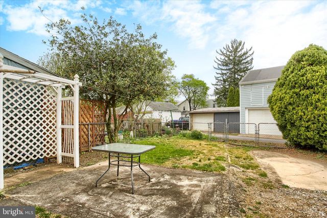430 N EAST ST, Carlisle, PA 17013