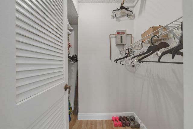 371 S Hollybrook Drive 106, Pembroke Pines, FL 33025