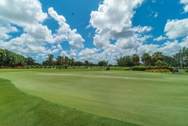 371 S Hollybrook Drive 106, Pembroke Pines, FL 33025