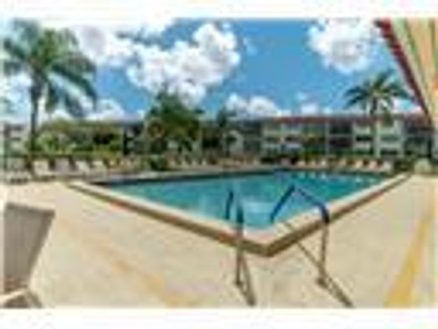 371 S Hollybrook Drive 106, Pembroke Pines, FL 33025