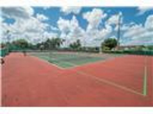371 S Hollybrook Drive 106, Pembroke Pines, FL 33025