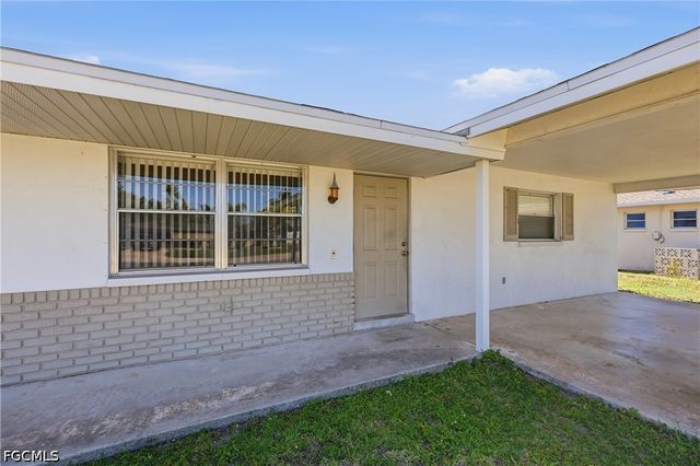 4913 Viceroy ST, Cape Coral, FL 33904