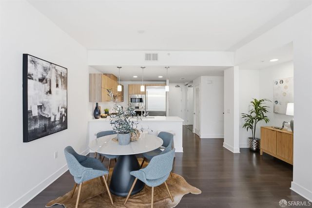 72 Townsend Street 402, San Francisco, CA 94107