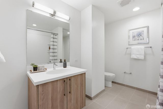 72 Townsend Street 402, San Francisco, CA 94107