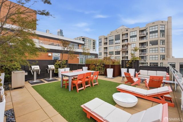 72 Townsend Street 402, San Francisco, CA 94107