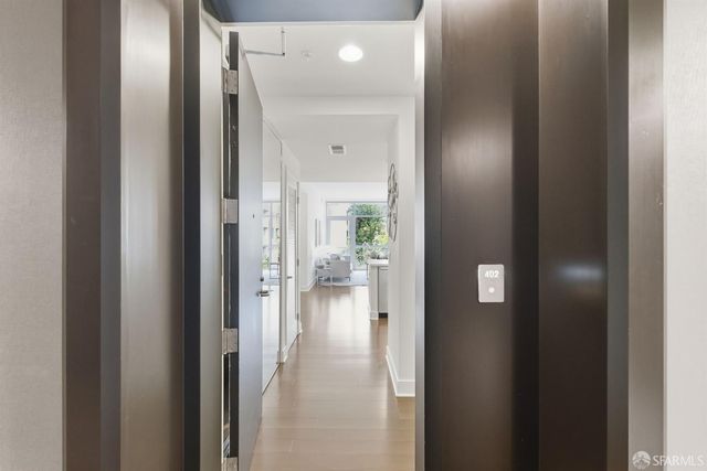 72 Townsend Street 402, San Francisco, CA 94107