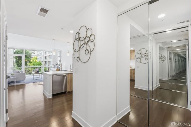 72 Townsend Street 402, San Francisco, CA 94107