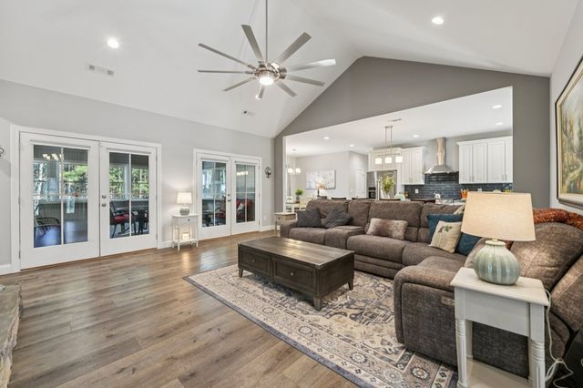 430 Cajun Drive, Ellijay, GA 30540