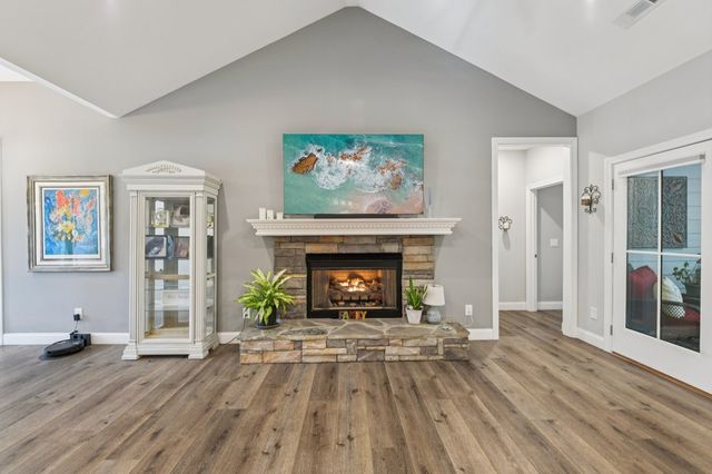 430 Cajun Drive, Ellijay, GA 30540