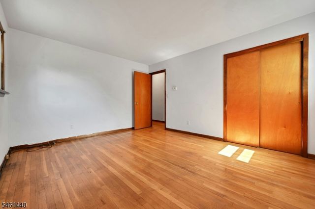 347 Chestnut Ave, South Hackensack Twp., NJ 07606