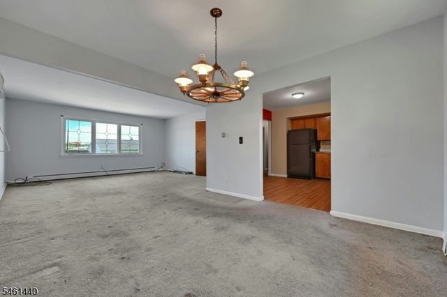 347 Chestnut Ave, South Hackensack Twp., NJ 07606