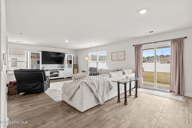 205 Seasons Trace Loop, Longs, SC 29568