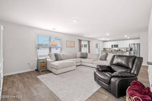 205 Seasons Trace Loop, Longs, SC 29568